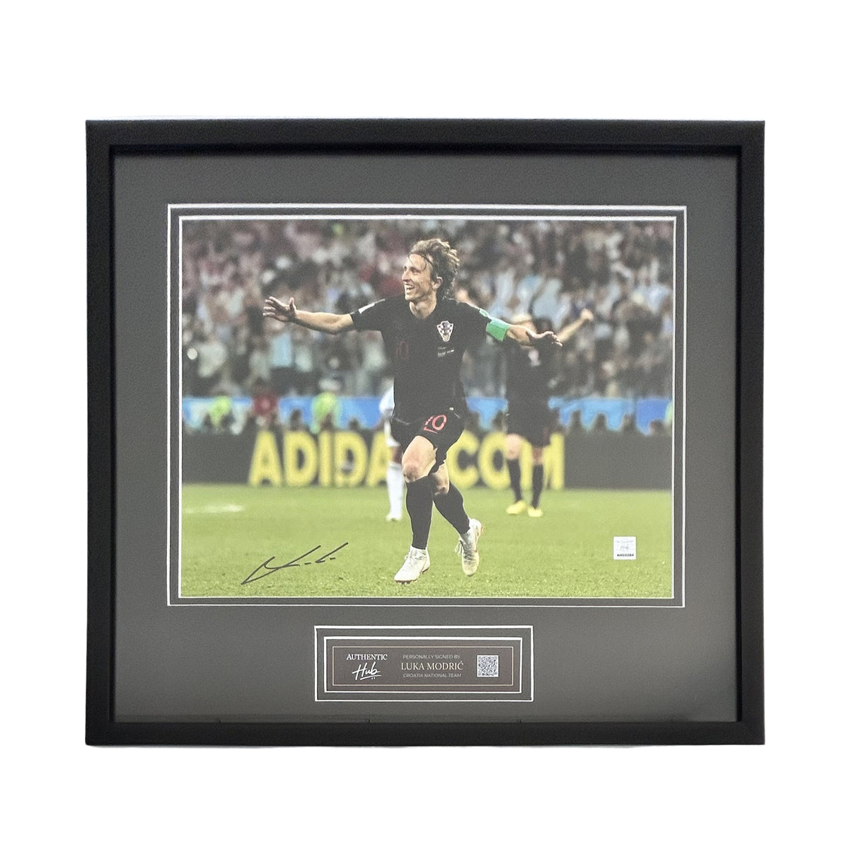 Luka Modrić Signed Croatia International Framed Photo
